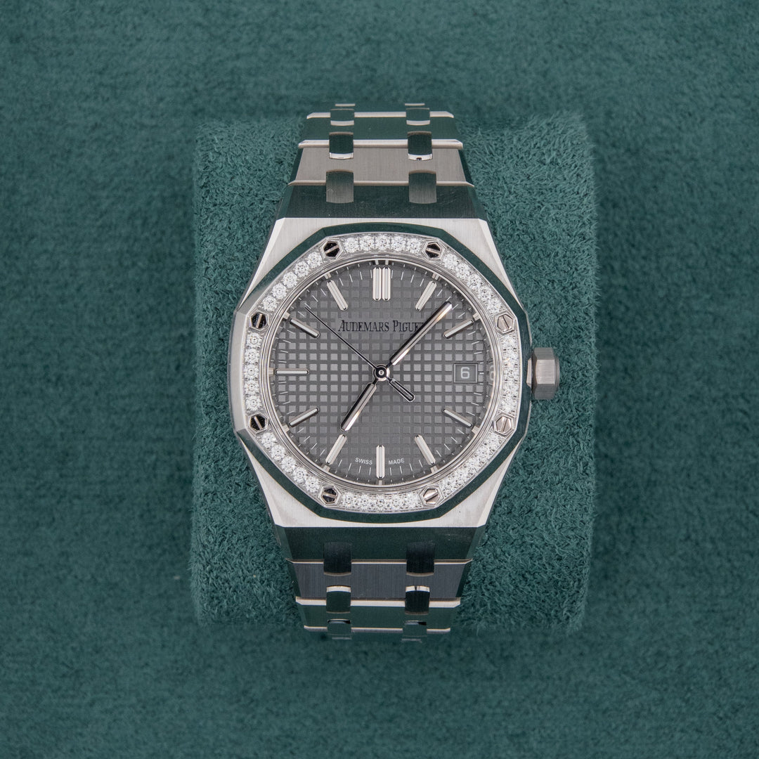 Audemars Piguet Royal Oak Selfwinding 37mm Ref. 15551ST
