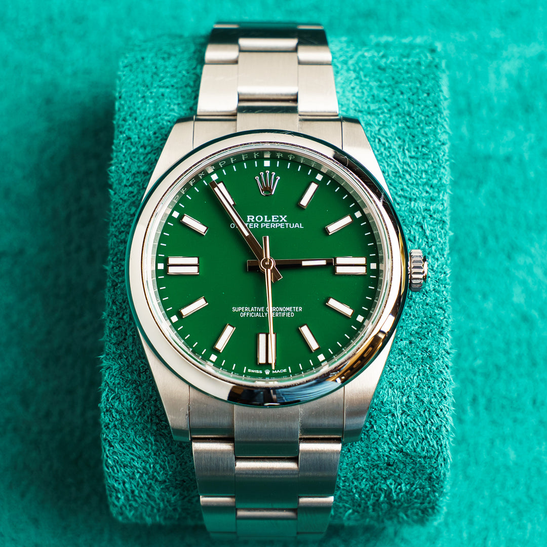 Rolex Oyster Perpetual 41mm Green Stick Dial Ref. 124300 | 2025